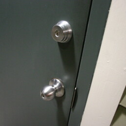 door manufacturers deadbolt